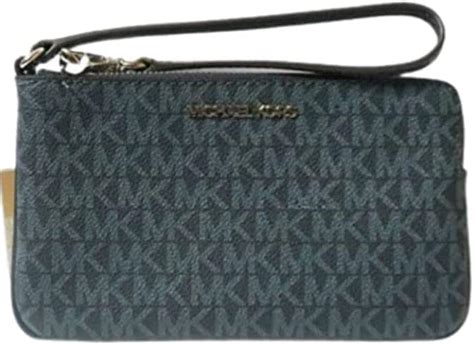 michael kors large wristlet review